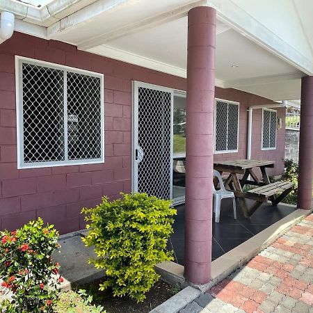 Keris Rental Houses Vaitele Esterno foto